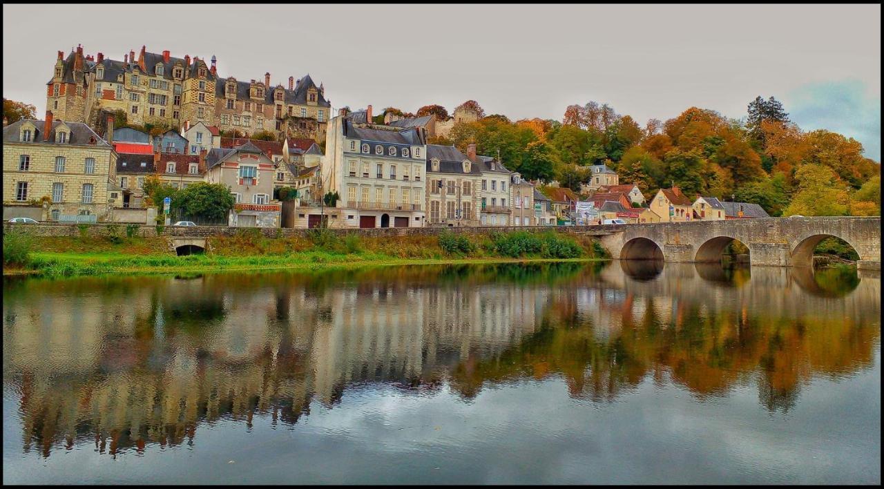 Au pied du château Saint-Aignan  Ngoại thất bức ảnh